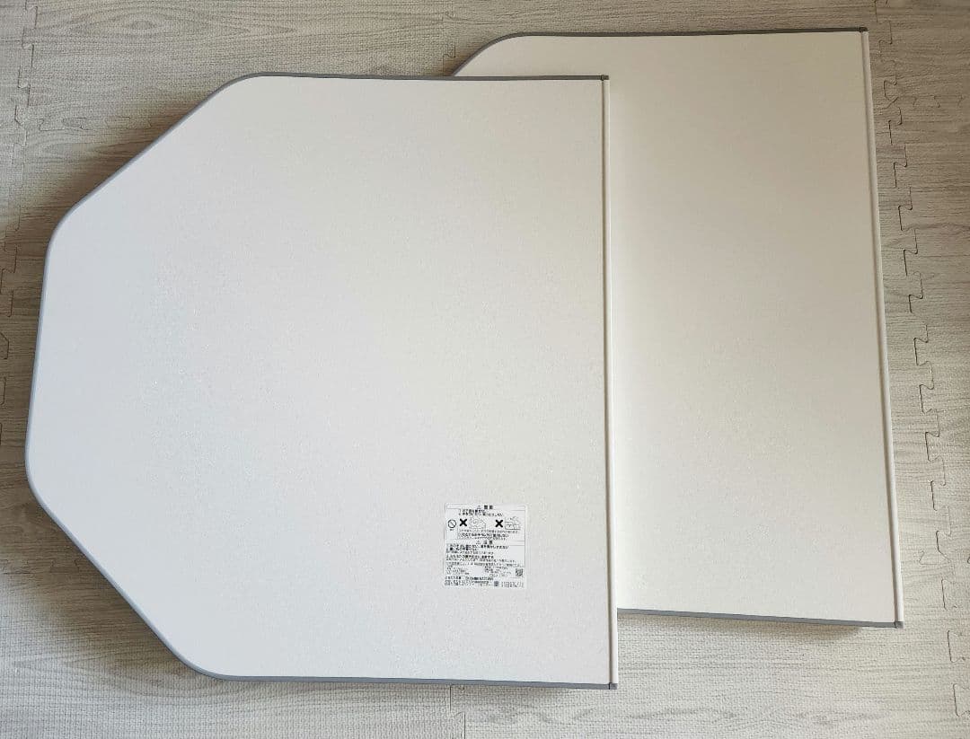 【未使用】TOTO　風呂ふた EKKS4BKAA22WN