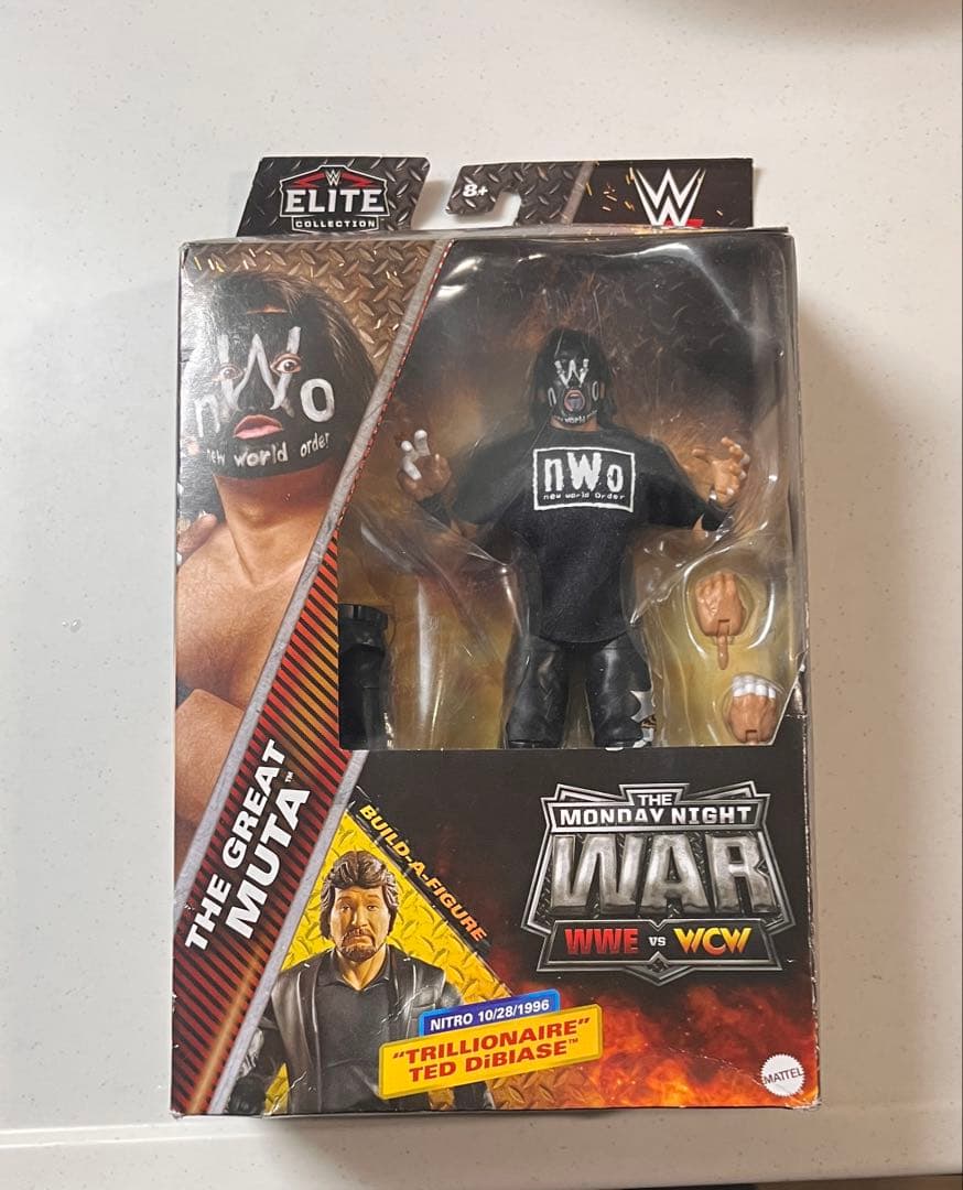 WWE ザ・グレート・ムタ フィギュア