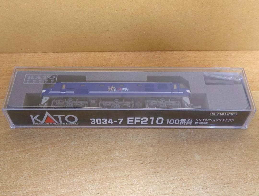 KATO 3034-7 EF210 100番台 シングルアームパンタグラフ新塗装