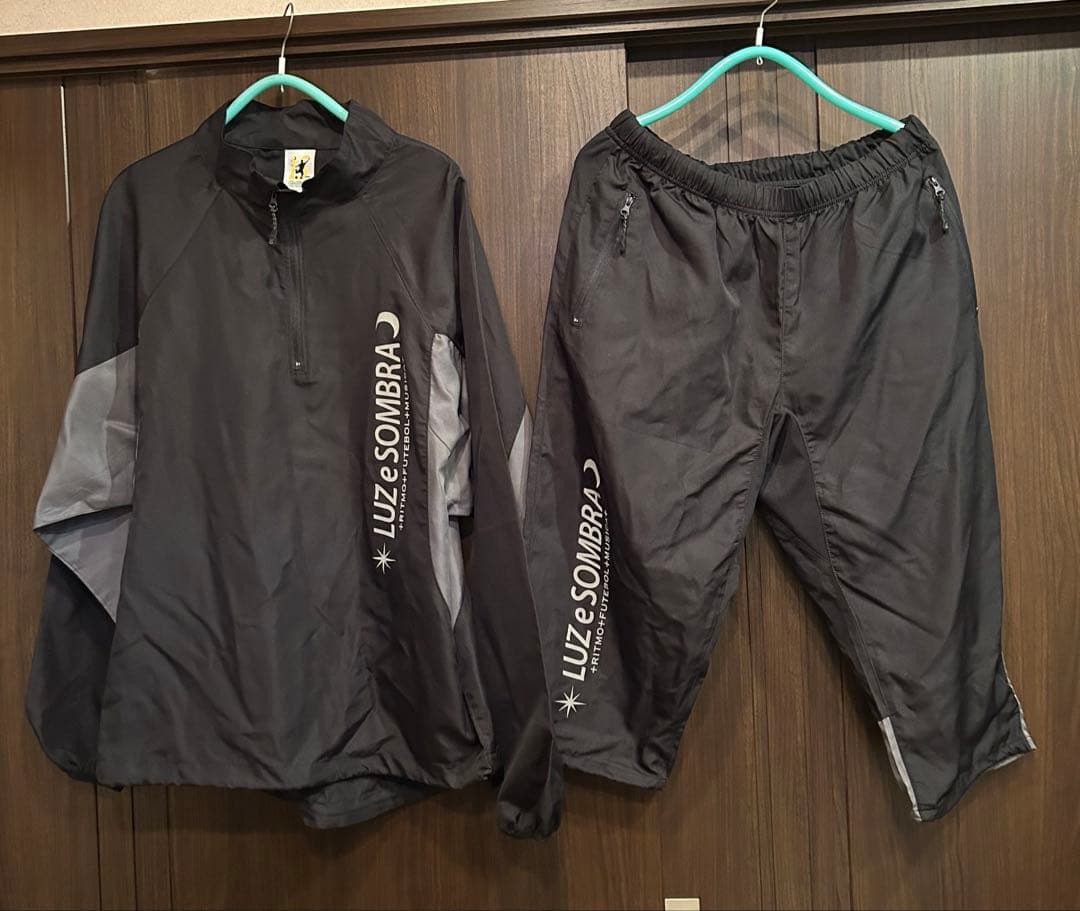 ほぼ未使用　ルースイソンブラ　ピステ　上下セット