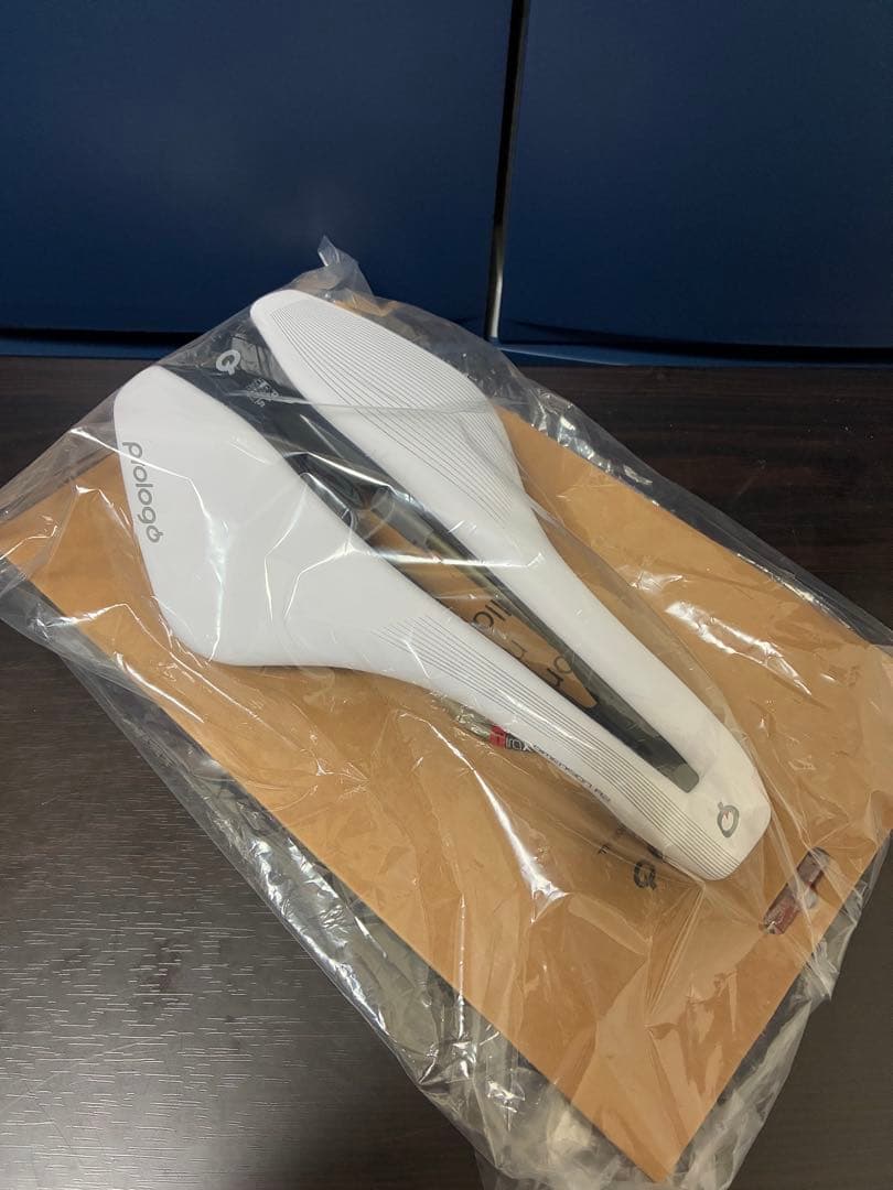 プロロゴ ディメンション R2 TIROX 143 White 新品