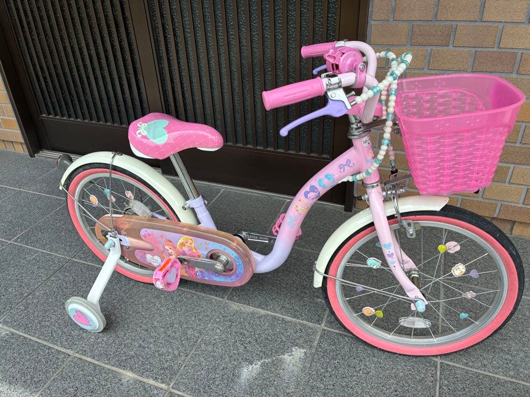 【URA】　ディズニープリンセス 18インチ自転車＆ヘルメット 補助輪付き