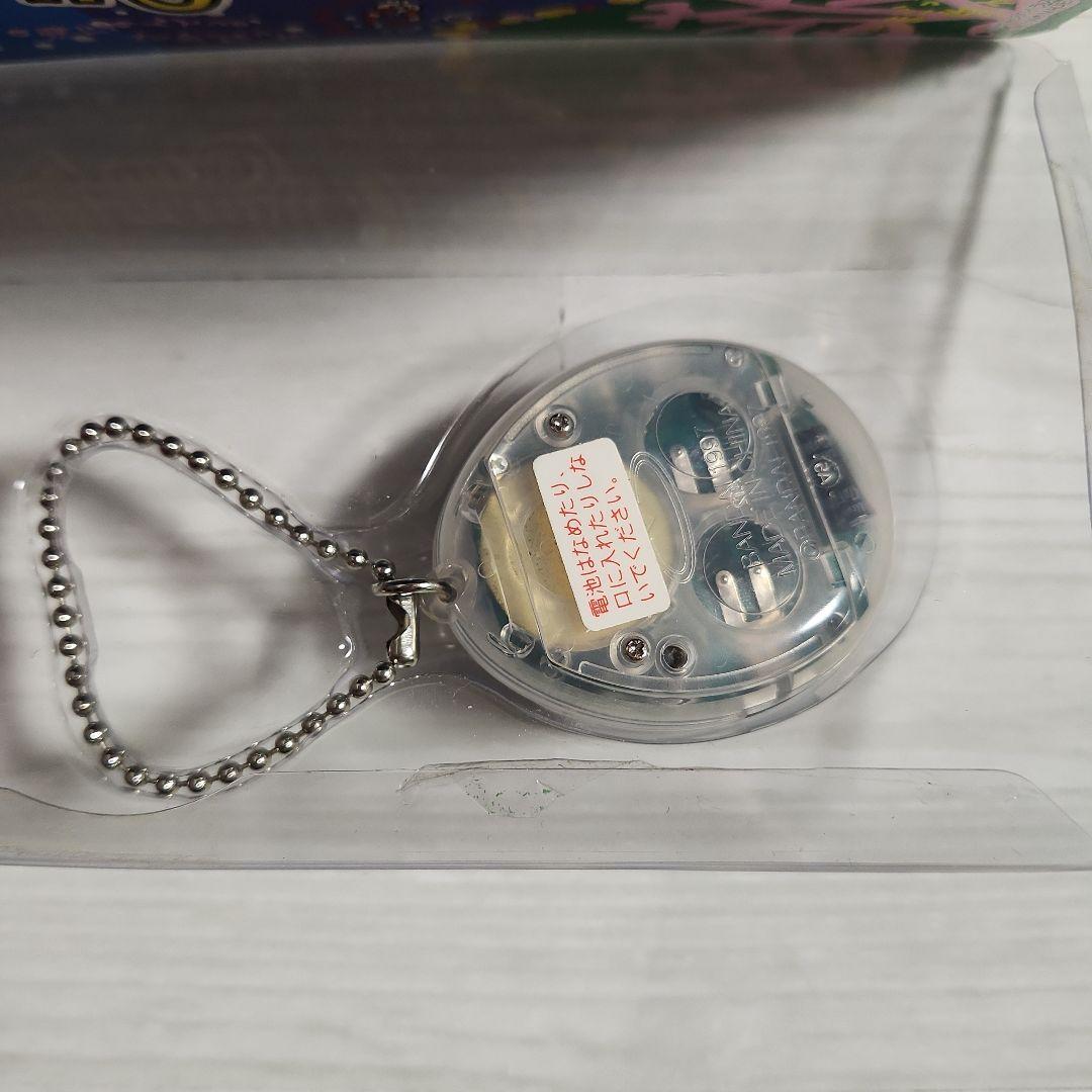 海で発見！！　たまごっち　スケルトンブルー　1998年初代　レア