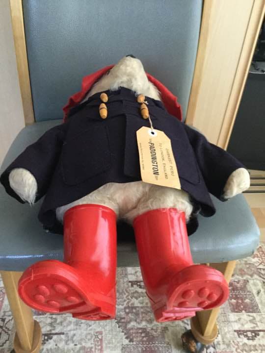 パディントンベアのぬいぐるむ