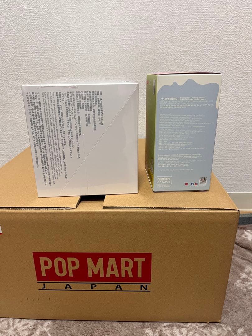 ラブブPOP MART Exciting Big into Energy