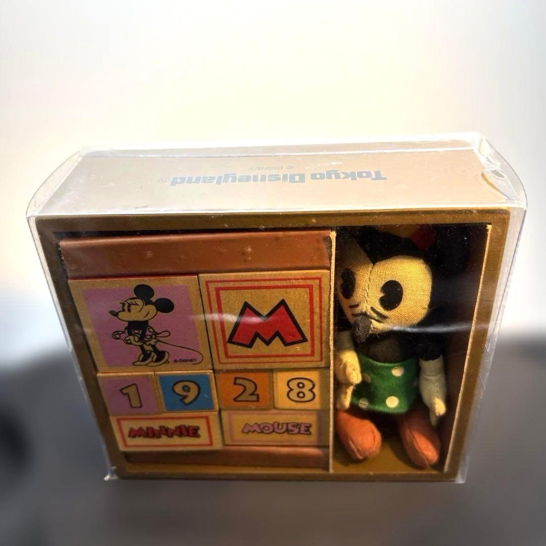 東京ディズニーランド ミニーマウス 木製ブロック＆ぬいぐるみセットの出品