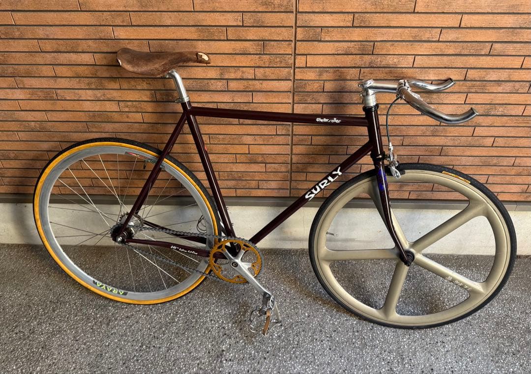 Surly steamroller ピストバイク