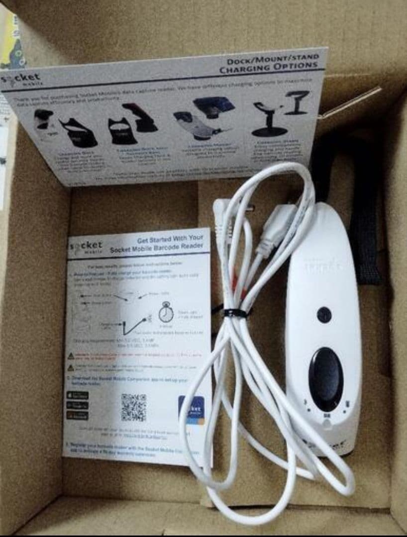 美品（3ヶ月使用）ソケットモバイル　バーコードリーダー　S700　ホワイト