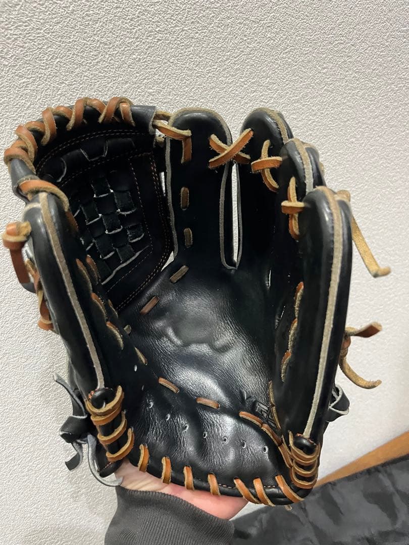 山本グラブスタジオ　硬式内野手用グローブ　664K型　レザリオ付き