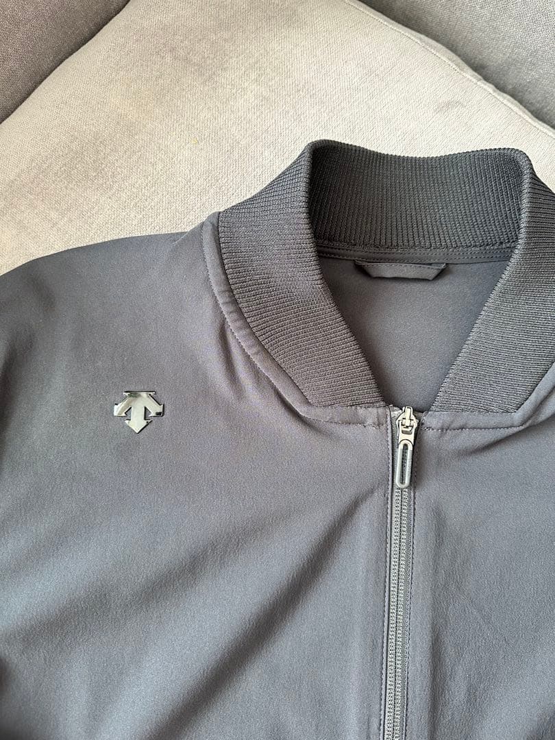 美品【デサントゴルフ】メンズ フルジップボンバージャケット