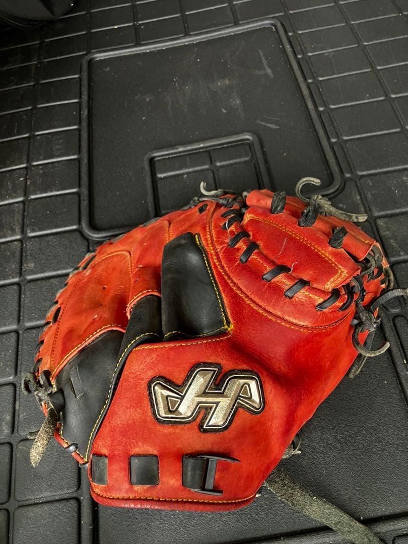 ハタケヤマ　キャッチャーミット30th モデル　軟式PRO-272