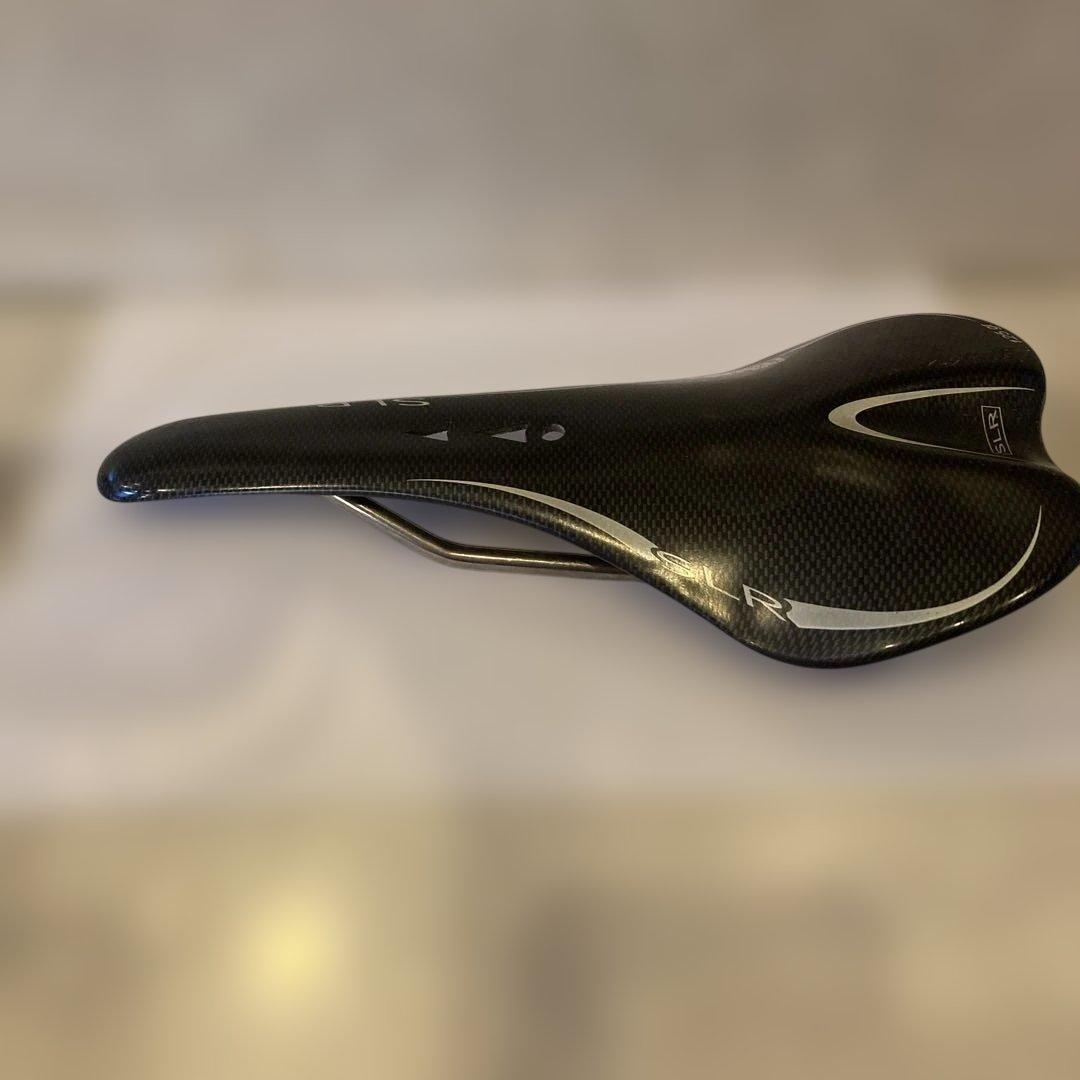 セライタリアSLRカーボンサドル