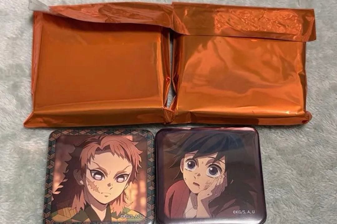 鬼滅の刃 繋がるスクエア缶バッジ 義勇の羽織③