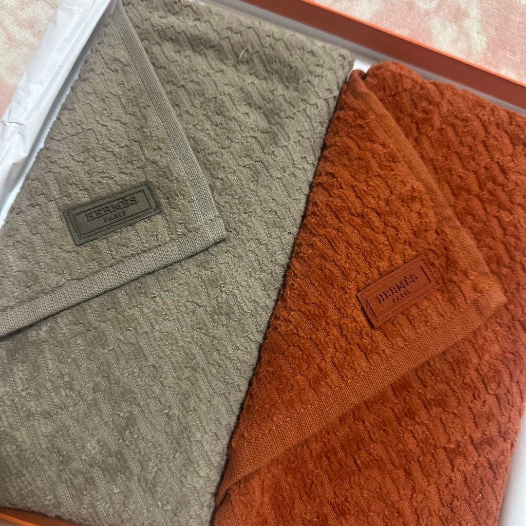 HERMES エルメス　タオルセット　オレンジ　グレージュ