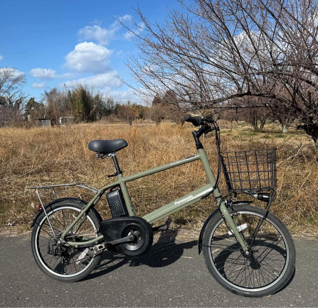 パナソニック製の青色の電動アシスト自転車