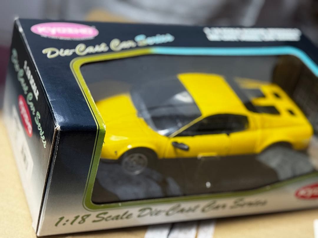 京商1/18 フェラーリ512BB イエロー ⭐︎希少初期パッケージ新品未展示品⭐︎