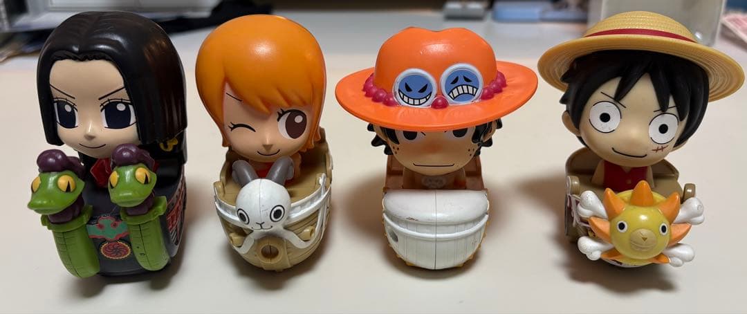 台湾限定 ワンピース おもちゃ