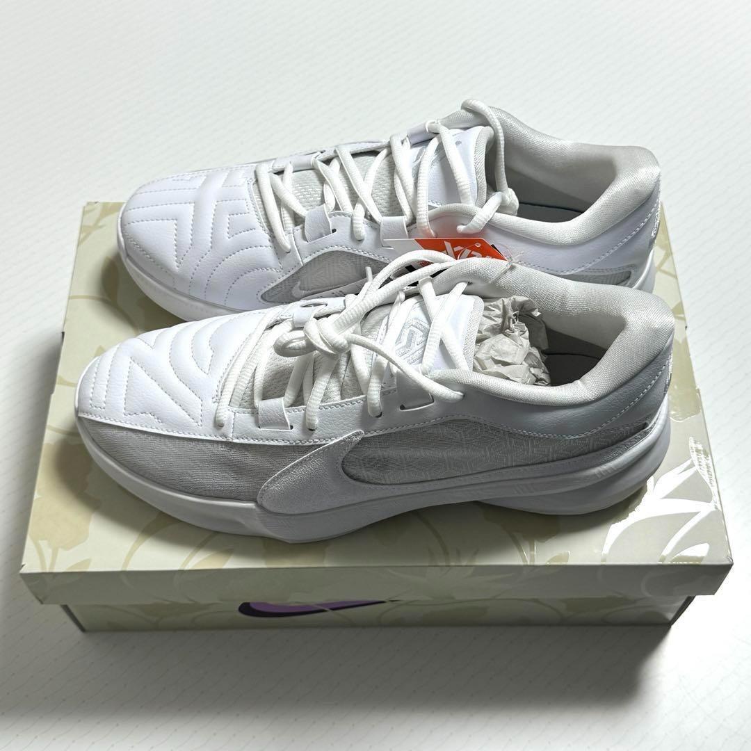 NIKE ナイキ バスケットボールシューズ　FN7306-100 27.5