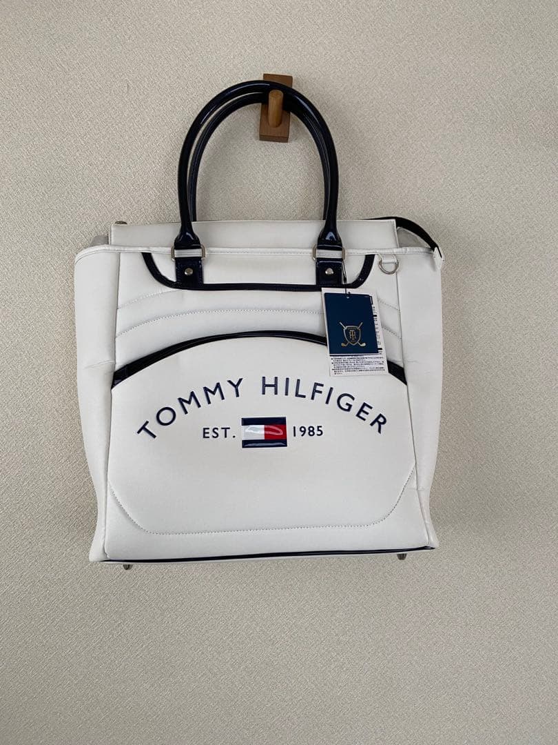 新品未使用 トミーヒルフィガー ゴルフバッグ トートバッグ 大容量 ホワイト