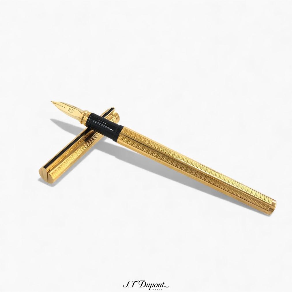 ピンクの猫 S.T. Dupontデュポン ペン先750 18ct 万年筆