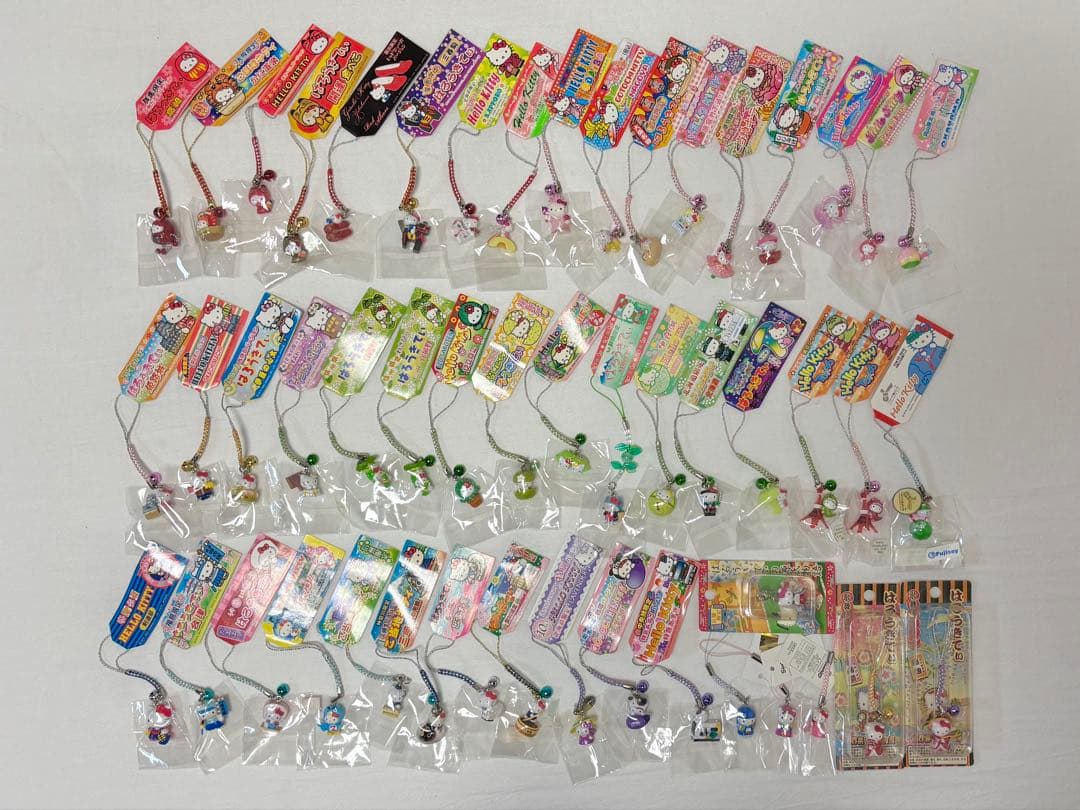 ご当地キティ ストラップ セット 全タグ付き50個(レア有)