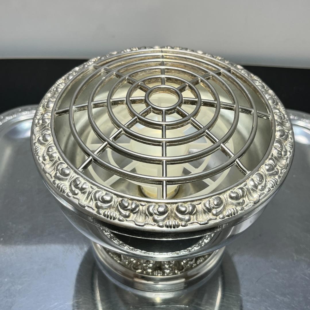 【IANTH】 ローズボウル【シルバープレート】薔薇のレリーフ 大きめ 花器