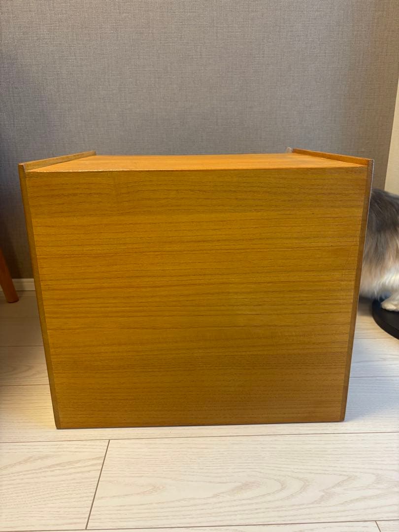 Orne de Feuilles｜オルネコ 桐のトイレカバー