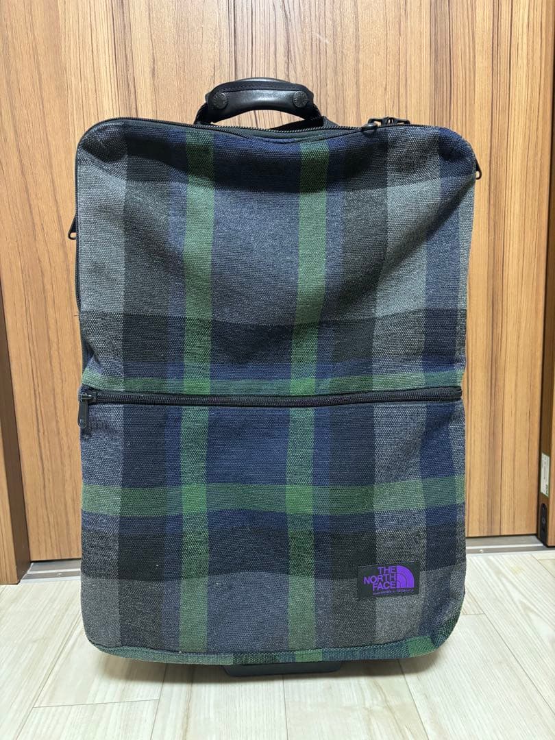 ノースフェイス　キャリーケース