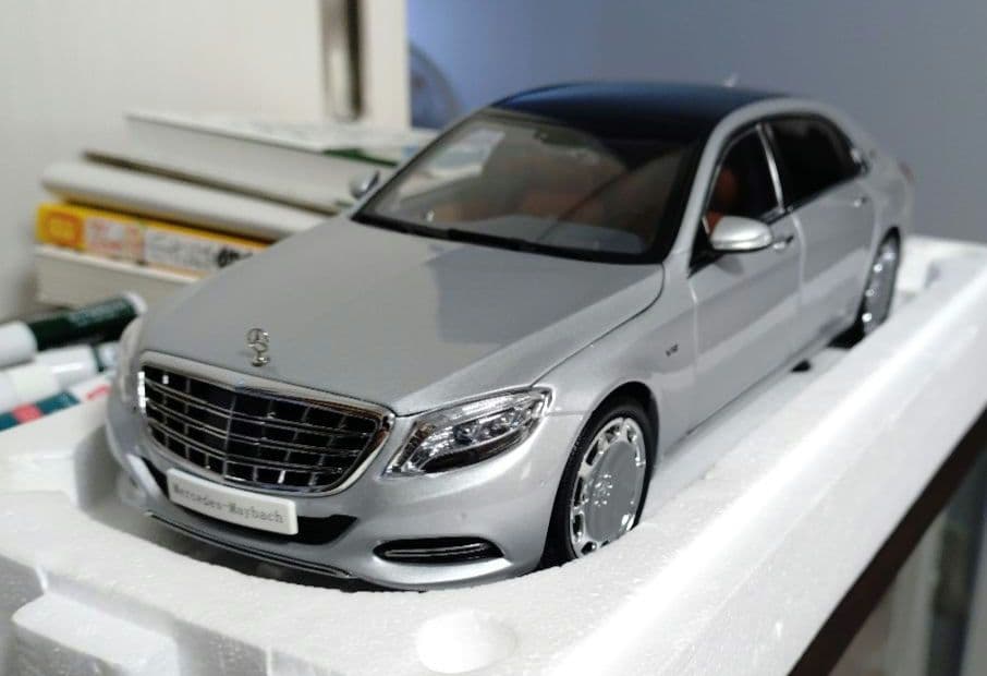 Almost Real 1/18 マイバッハ S600 オールモストリアル