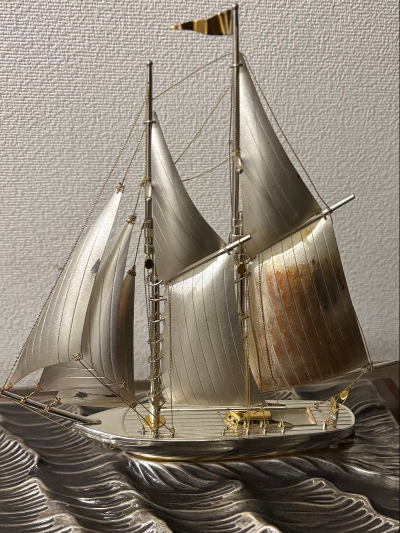 花*月様 純銀刻印　帆船置物　船長さ21cm 大きめ　ガラスケース付き　レトロ