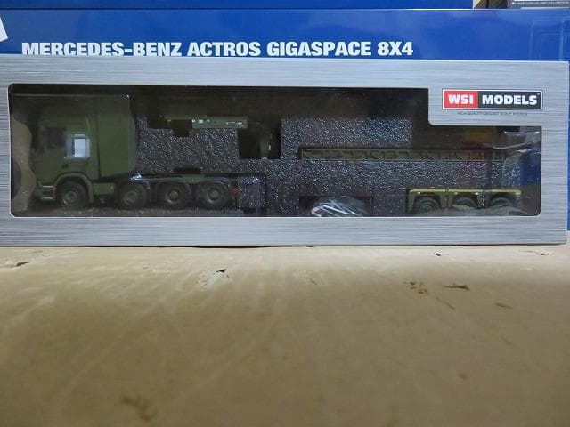 WSI 1/50 Scania 8x4 Lowloader 3ac 軍用