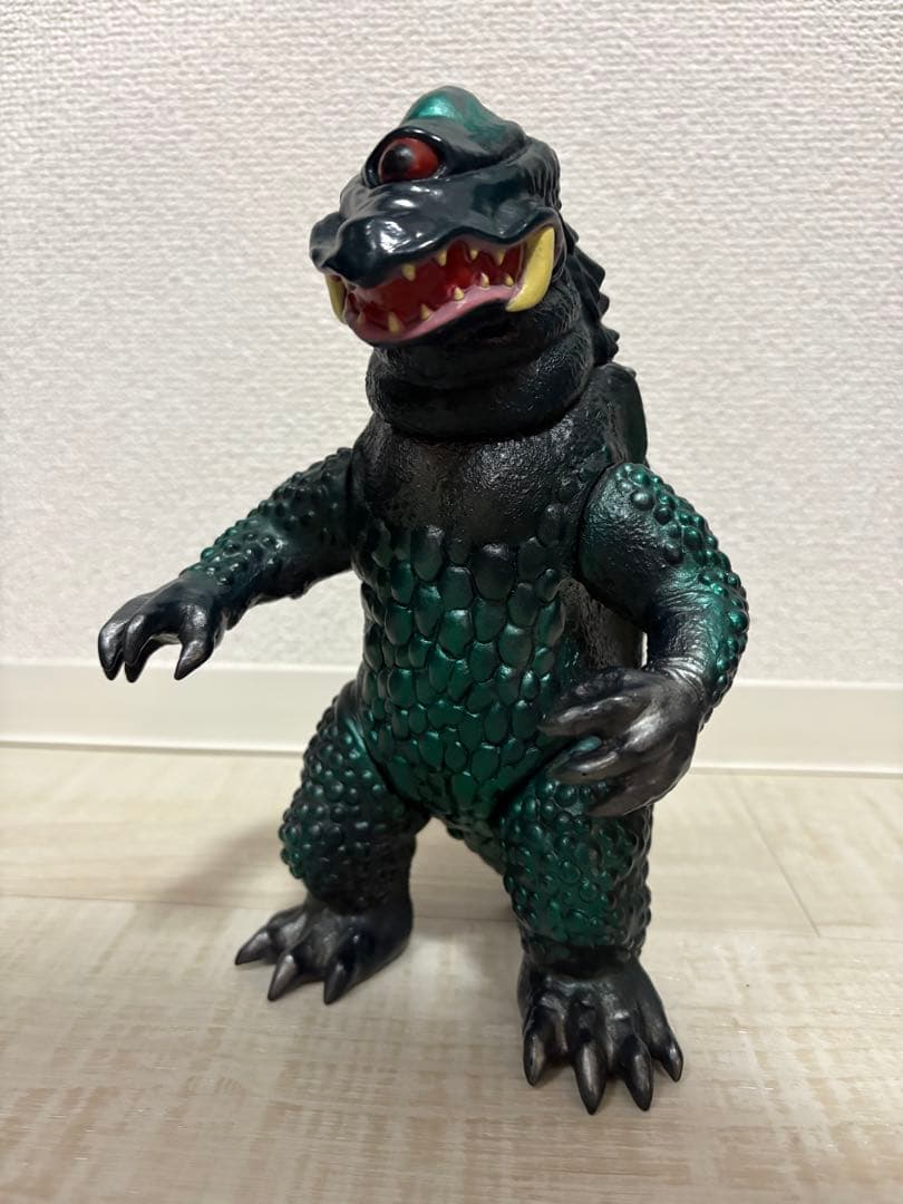 シカルナ工房 ザゴラ山中の怪獣 ソフビ