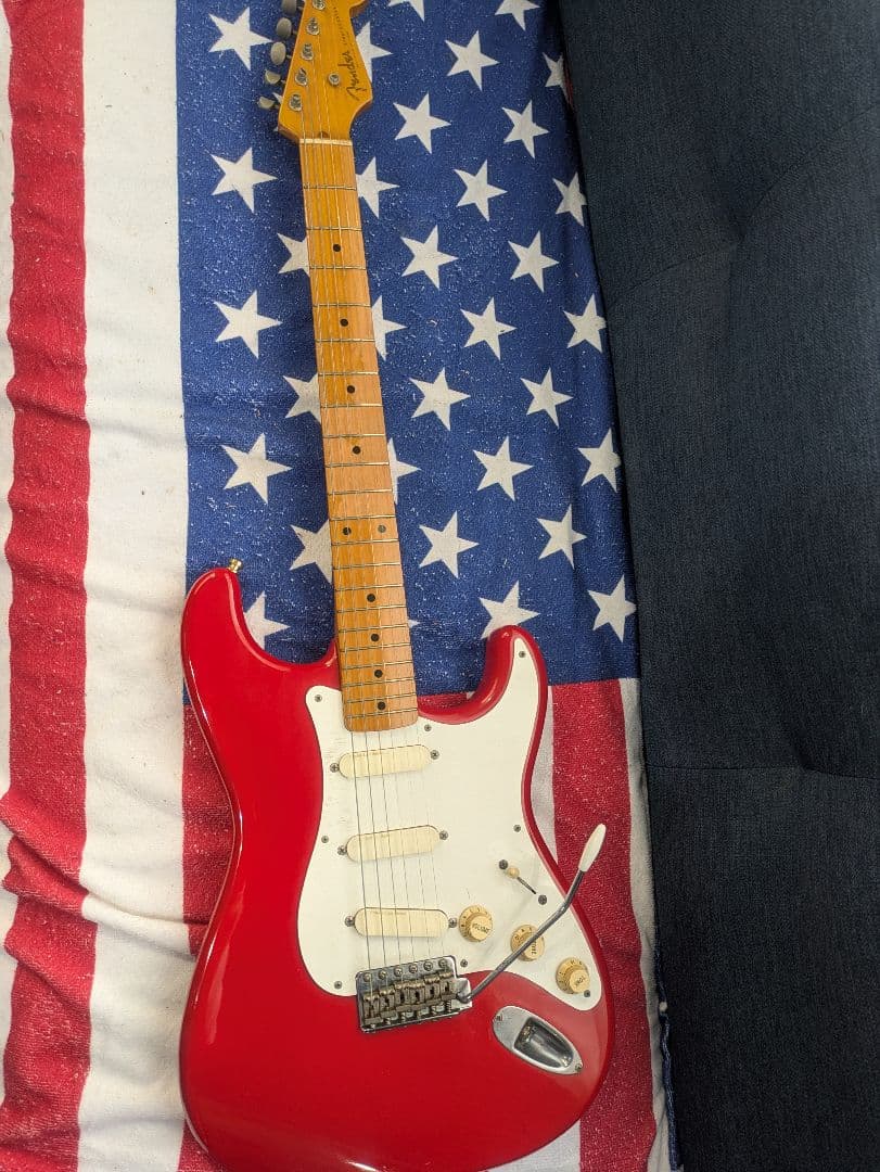 Eシリアル！　フェンダージャパン　ストラト　クラプトン仕様