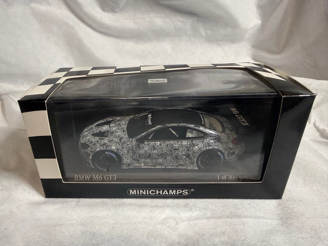 ミニカー MINICHAMPS  M6 GT3 Spa 24h 2015 1/43