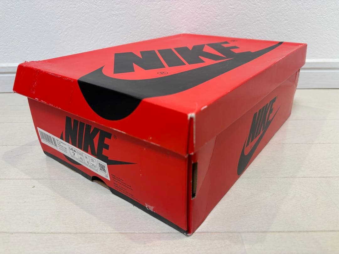 シューズ(女性用) Nike Air Jordan 1 High 85 BQ4422-100