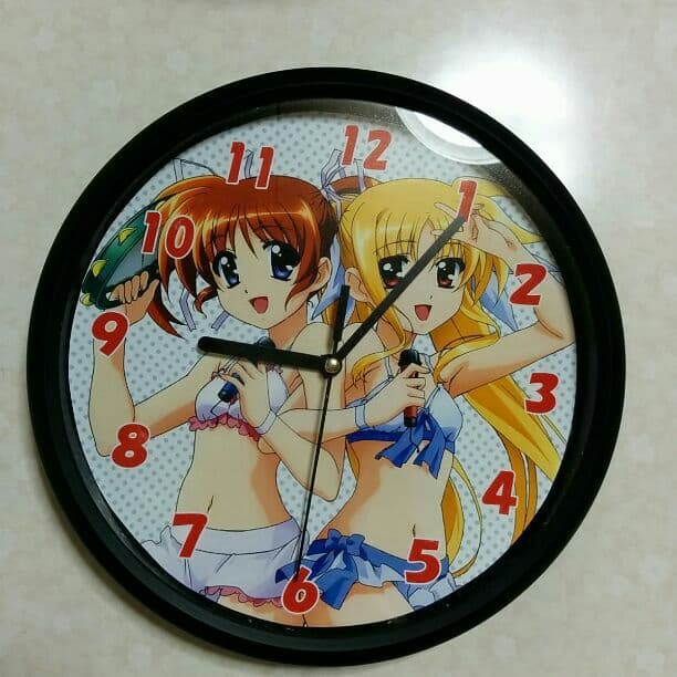 売れました。魔法少女リリカルなのはの掛け時計