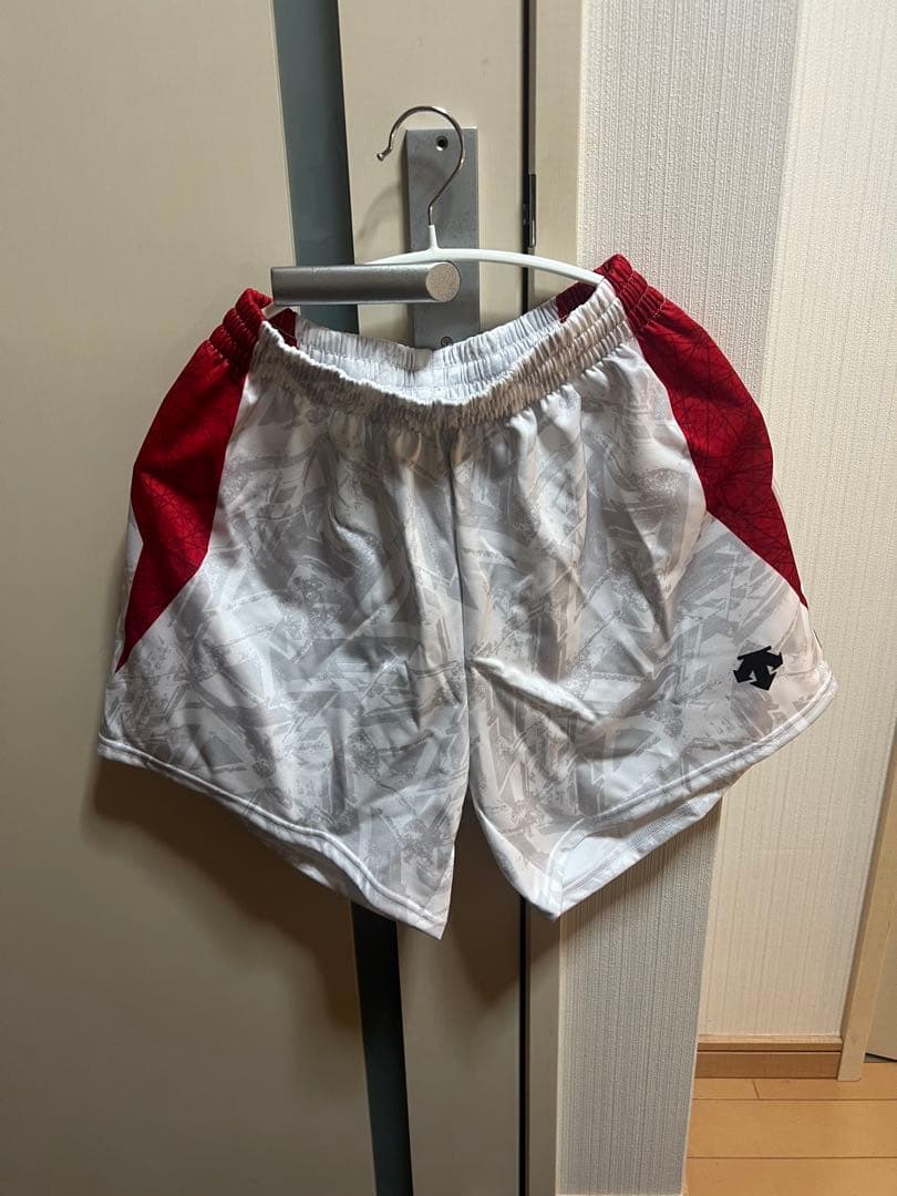 DESCENTE バレーボールパンツ M ホワイト/レッド