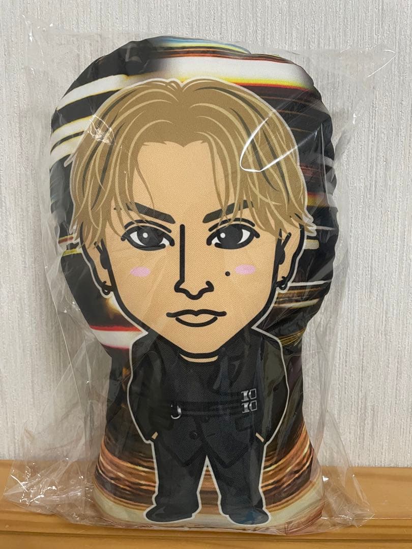 白濱亜嵐　BIG クッション　BOT