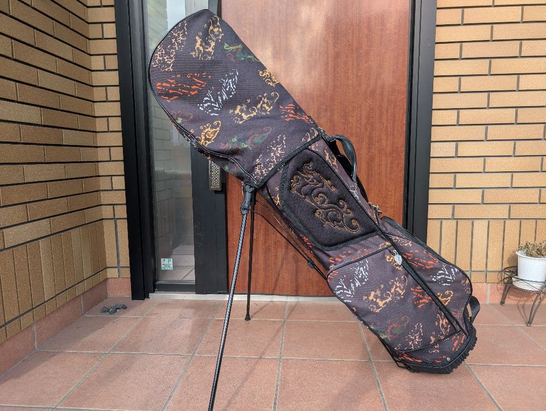 ダンスウィスドラゴン　 スタンド型ゴルフ　キャディバッグ