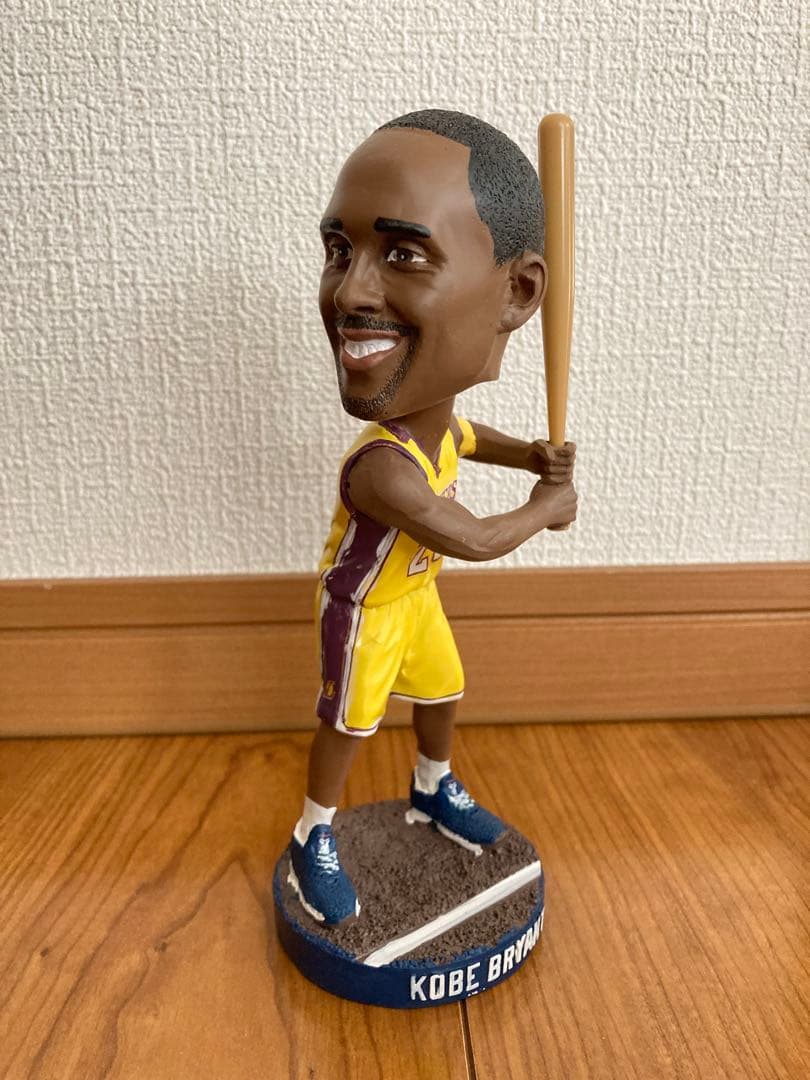 コービーブライアント　ボブルヘッド