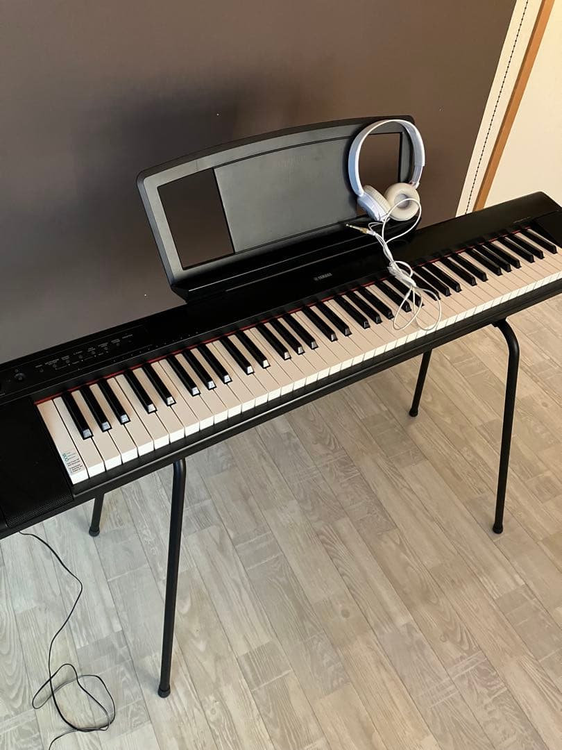 YAMAHA 電子ピアノ　専用台　ヘッドフォン