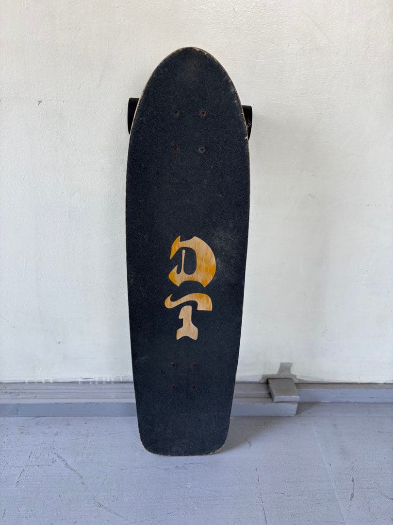 DOGTOWN 《70s》 SUICIDAL SKATES <No.330>