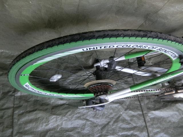 111：ユナイテッドカラーズオブベネトン　ジャンク　引取限定：埼玉県所沢市