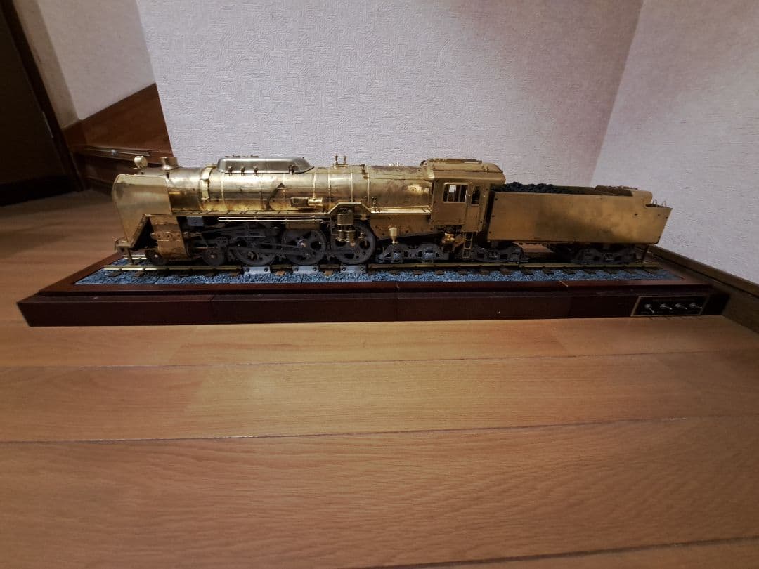 大型模型 ディアゴスティーニ C62つばめ 蒸気機関車模型 真鍮