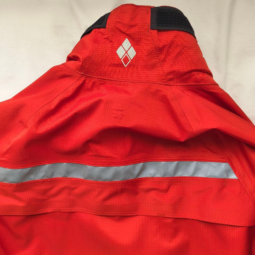 防風・防寒・快適、すべて装備 モンベル　ストーム バイカージャケット