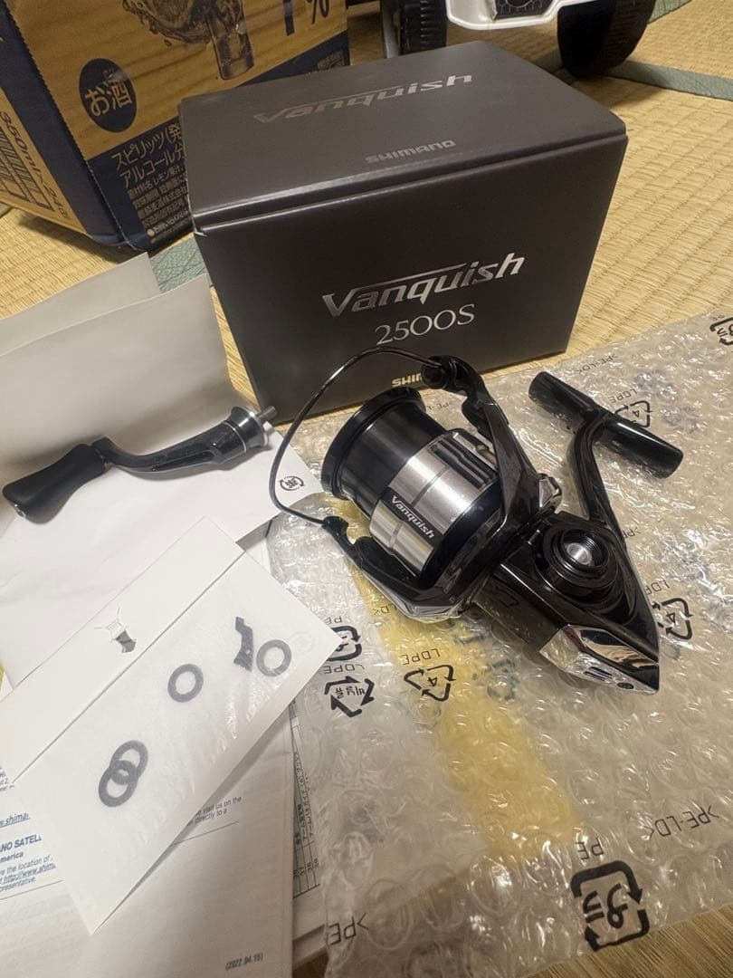 【値下げ中！】SHIMANO Vanquish 2500S スピニングリール