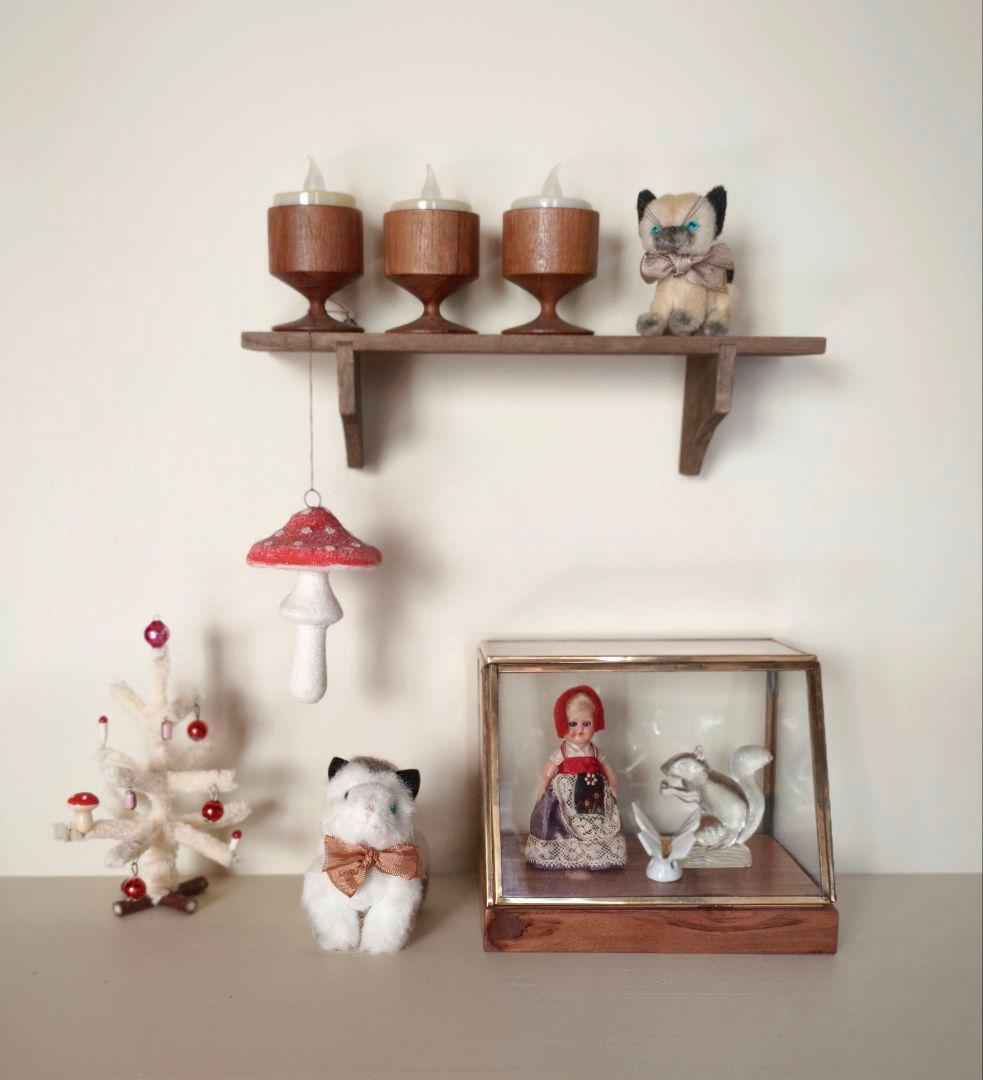 * vintage glass figure ୨୧ * ガラスの リスさん