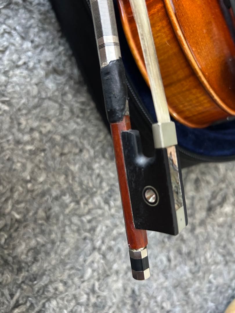 専用クラウスへフラー　分数1/2バイオリン弓付