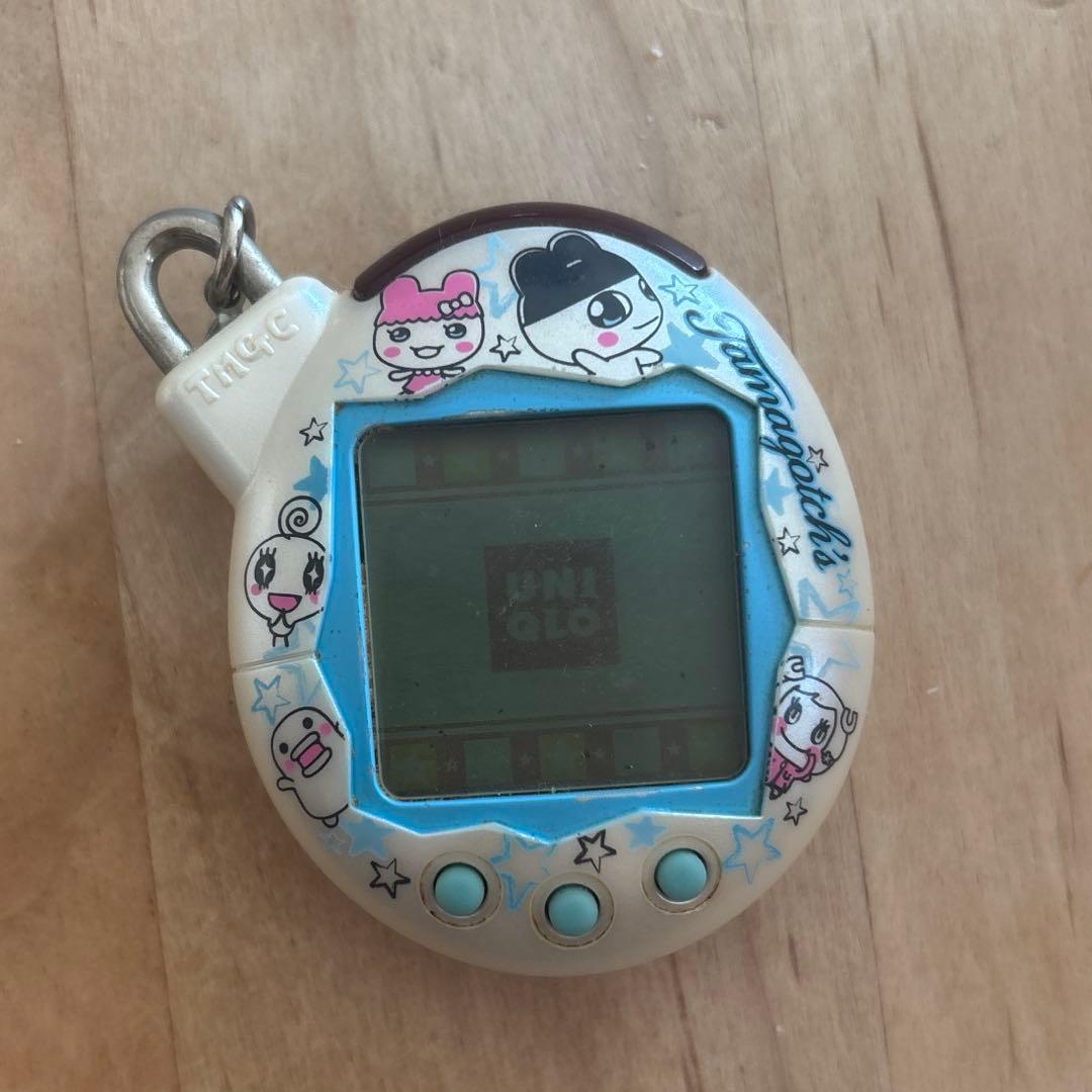 いぇー! ふぁみりーイロイロ! たまごっち プラス(ふぁみたまユニクロVer.)