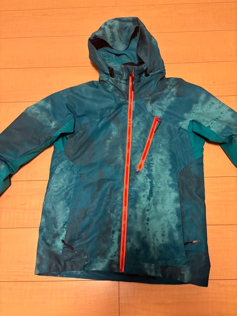 DESCENTE スキーウェアジャケット上位モデル